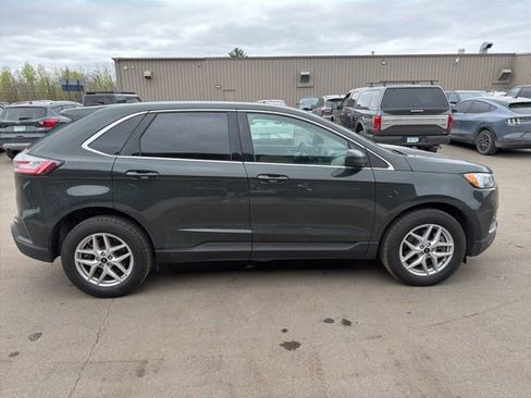 Used 2024 Ford Edge SEL w/ Convenience Package AWD/4WD image 6