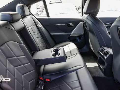 Used 2024 BMW i5 eDrive40i RWD image 20