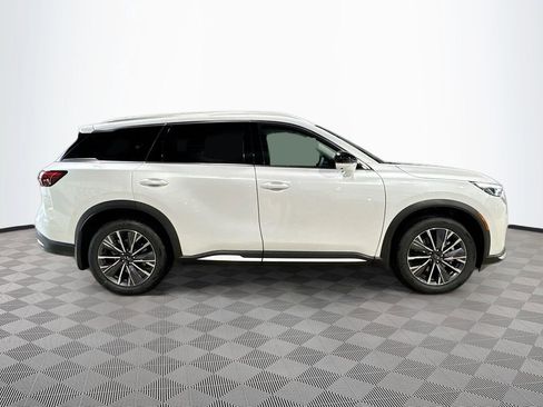 Used 2026 INFINITI QX60 Luxe w/ Cargo Package FWD image 5