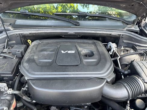 Used 2017 Jeep Grand Cherokee Limited AWD/4WD image 8