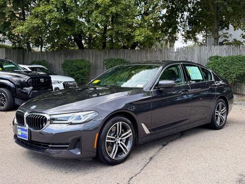 Used 2023 BMW 530i xDrive w/ Convenience Package AWD/4WD image 2
