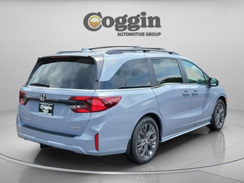 New 2026 Honda Odyssey Touring image 5