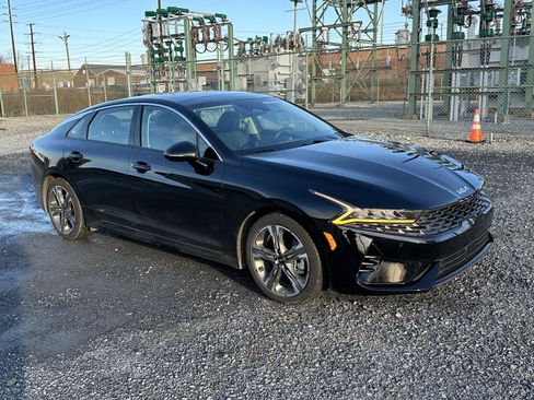 Used 2022 Kia K5 EX w/ EX Premium Package image 2
