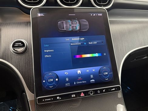 Used 2024 Mercedes-Benz GLC 300 4MATIC SUV image 41