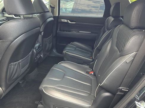 Used 2023 Hyundai Palisade Limited w/ Cargo Package AWD/4WD image 5