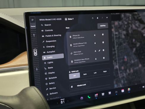 Used 2022 Tesla Model X image 58