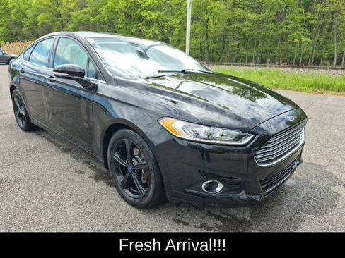 Used 2016 Ford Fusion SE FWD image 10