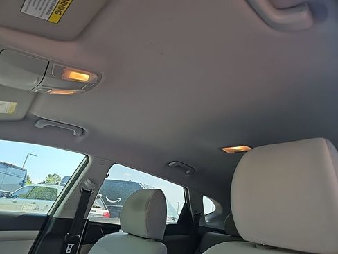 Used 2019 Hyundai Tucson SE w/ Cargo Package image 16