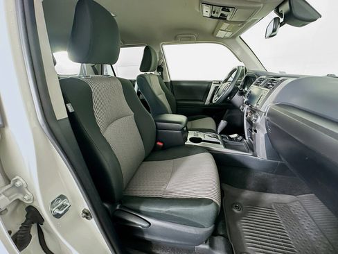 Used 2022 Toyota 4Runner SR5 image 30