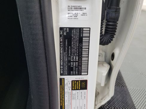 Used 2016 Mercedes-Benz C 300 4MATIC Sedan image 33