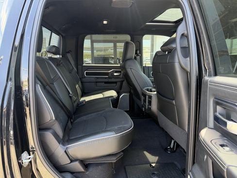 New 2026 RAM 3500 Laramie AWD/4WD image 26