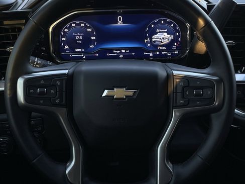 Certified 2024 Chevrolet Silverado 1500 LT w/ Z71 Off-Road Package image 12