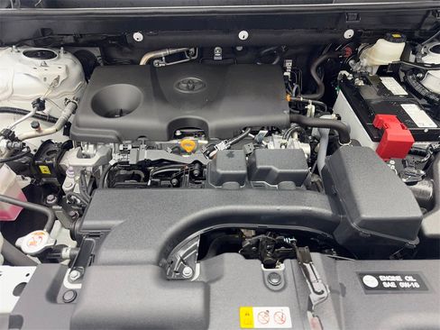 Used 2024 Toyota RAV4 XLE Premium image 76