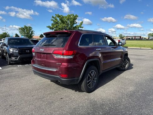 Used 2021 Jeep Grand Cherokee Limited AWD/4WD image 12