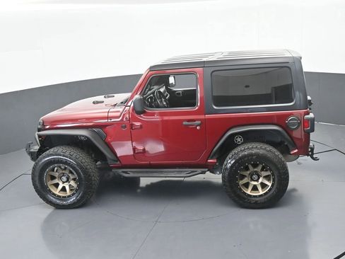 Used 2022 Jeep Wrangler Sport AWD/4WD image 36