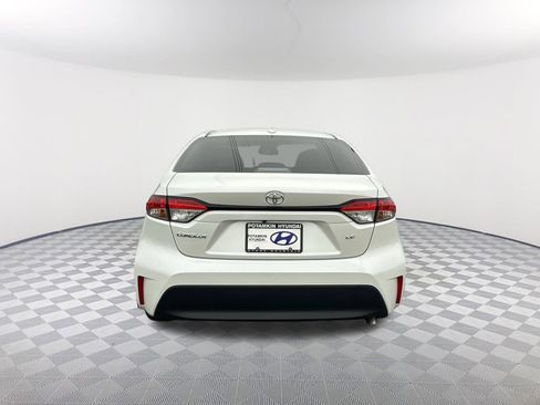 Used 2024 Toyota Corolla LE image 8