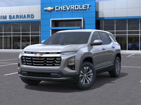 New 2026 Chevrolet Equinox LT AWD/4WD image 6