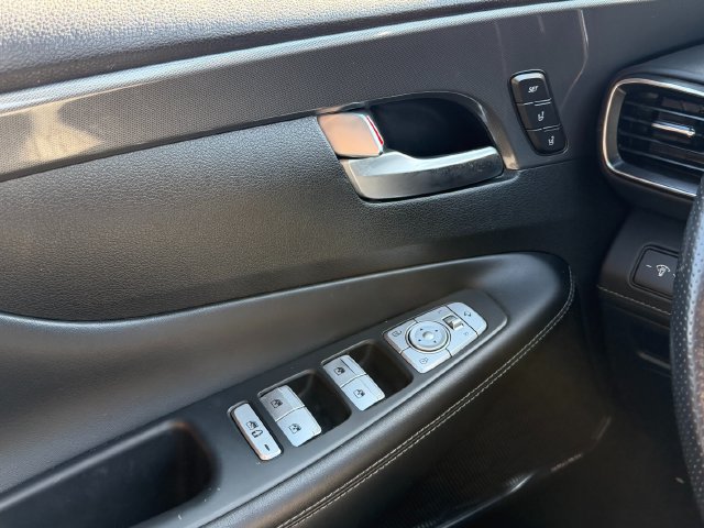 Used 2023 Hyundai Santa Fe Calligraphy FWD image 16