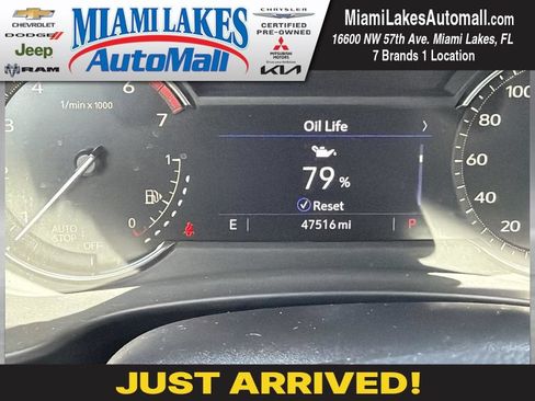 Used 2023 Cadillac XT4 Premium Luxury FWD image 1