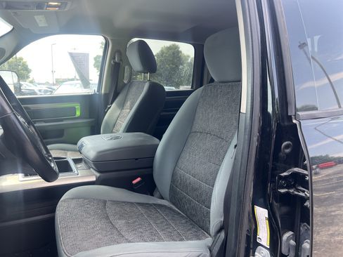 Used 2015 RAM 2500 Big Horn AWD/4WD image 9