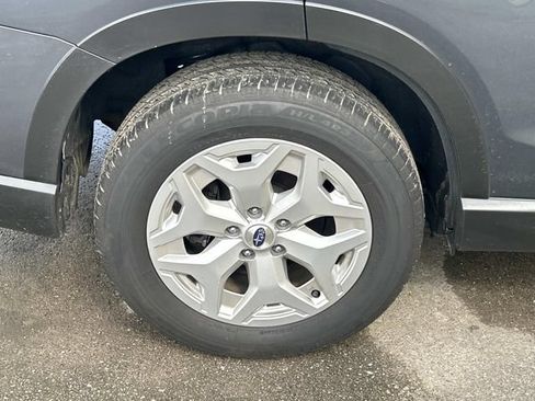 Used 2024 Subaru Forester AWD/4WD image 10