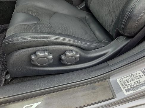 Used 2024 Nissan Z Performance w/ Floor Mat Package RWD image 21