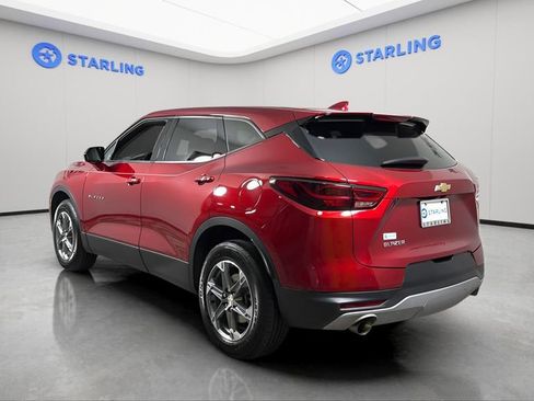Used 2023 Chevrolet Blazer LT FWD image 5