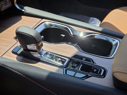 New 2026 Lexus RX 350h AWD/4WD image 24