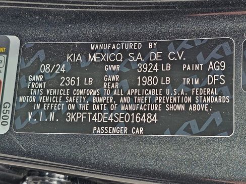 Used 2025 Kia K4 LXS image 29