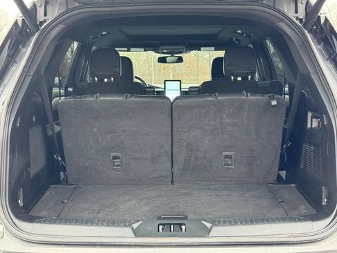 Used 2021 Ford Explorer ST w/ Equipment Group 401A image 4