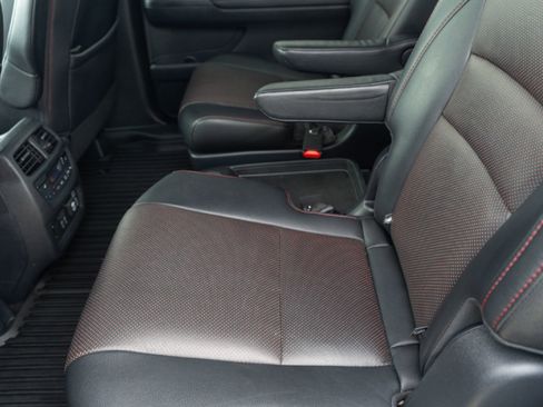 Used 2020 Honda Pilot Black Edition image 26