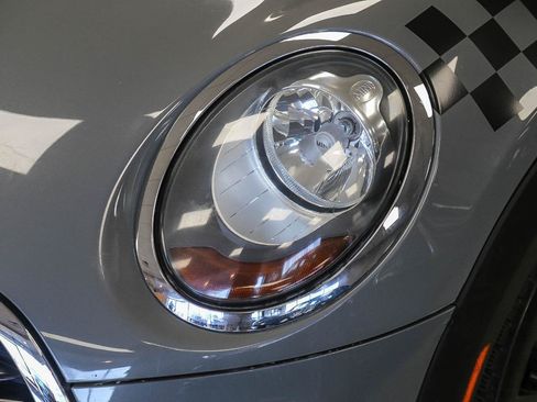 Used 2016 MINI Cooper 2-Door Hardtop FWD image 25