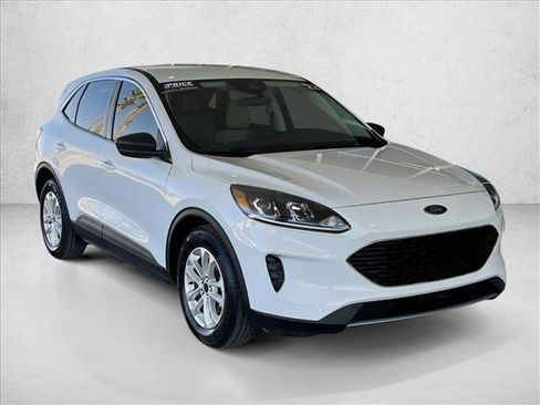 Used 2022 Ford Escape SE w/ Convenience Package FWD image 5