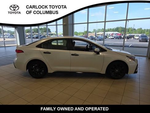 Used 2024 Toyota Corolla SE FWD image 6