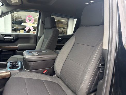 Used 2022 Chevrolet Silverado 1500 LT Trail Boss image 28