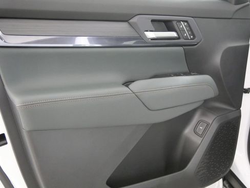 New 2026 GMC Terrain AT4 w/ Convenience Package III image 12