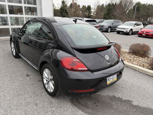 Used 2017 Volkswagen Beetle 1.8T Classic image 7