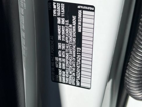 Certified 2026 Porsche Cayenne GTS AWD/4WD image 30