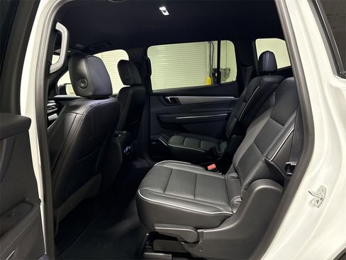 New 2026 Buick Enclave Sport Touring image 23