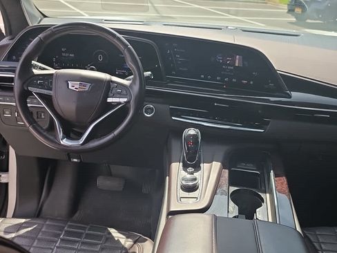 Used 2021 Cadillac Escalade Sport Platinum AWD/4WD image 7