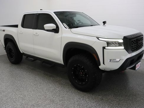 Used 2023 Nissan Frontier PRO-4X w/ Pro-4X Premium Package AWD/4WD image 4
