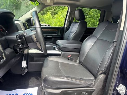 Used 2017 RAM 1500 Laramie AWD/4WD image 14