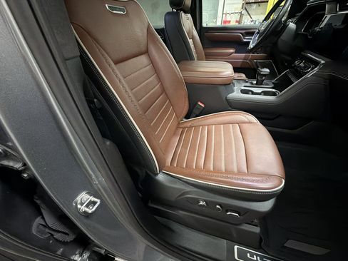 Used 2024 GMC Sierra 1500 Denali Ultimate image 28