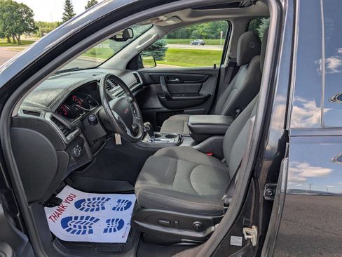 Used 2015 GMC Acadia SLE image 15