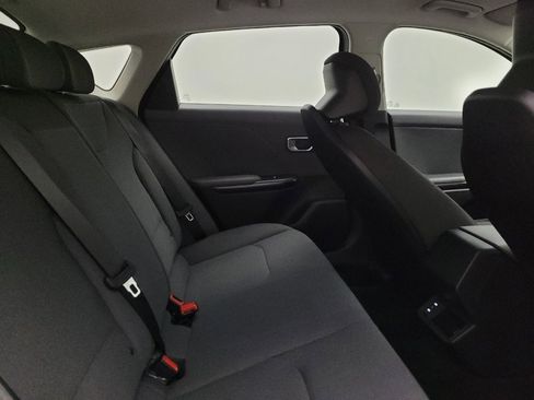 Used 2025 Kia K4 LXS image 19