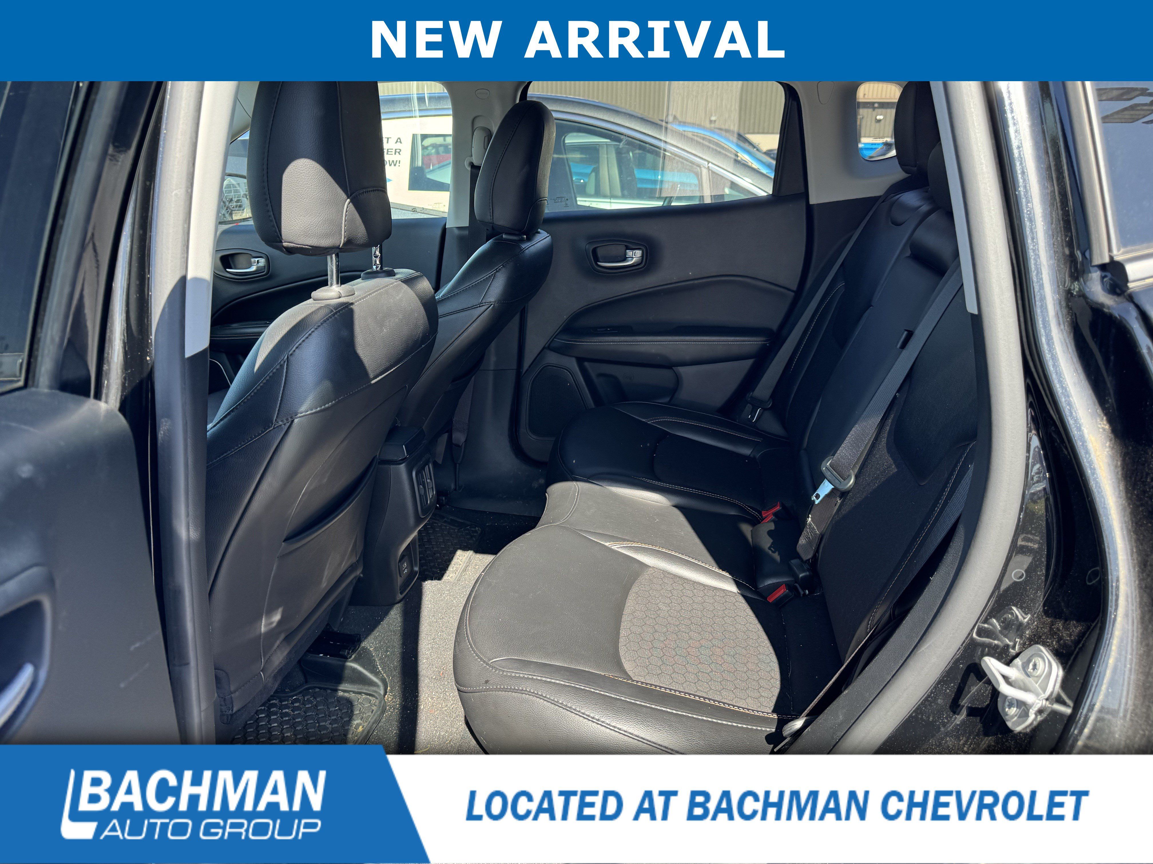 Used 2020 Jeep Compass Latitude w/ Cold Weather Group AWD/4WD image 8