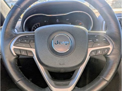 Used 2018 Jeep Grand Cherokee High Altitude image 19