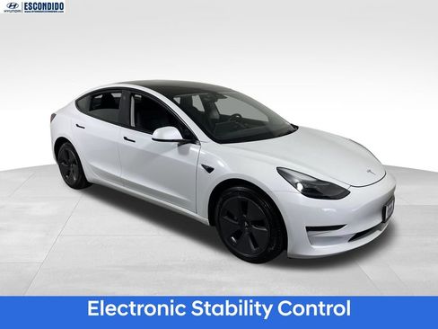 Used 2023 Tesla Model 3 Standard Range RWD image 7