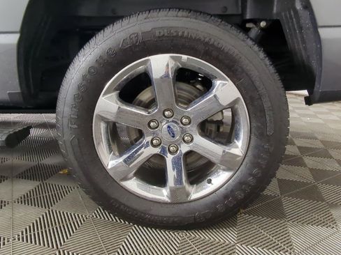 Used 2023 Ford F150 Lariat w/ Equipment Group 502A High image 10