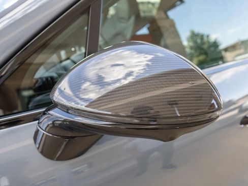Used 2023 Porsche Cayenne Turbo GT AWD/4WD image 43
